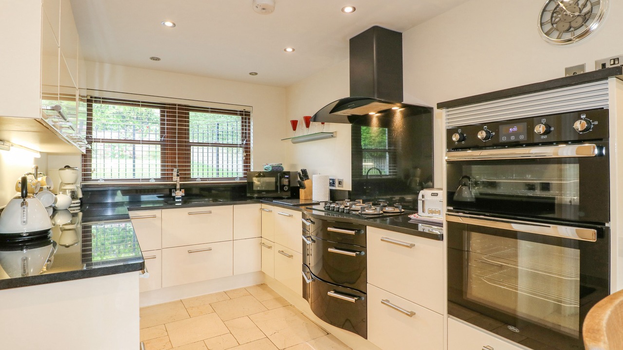 Photo of Others in Darley Dale