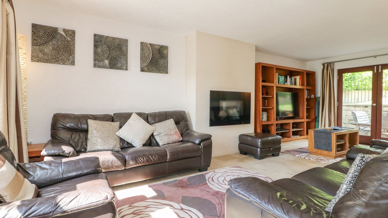 Photo of Others in Darley Dale