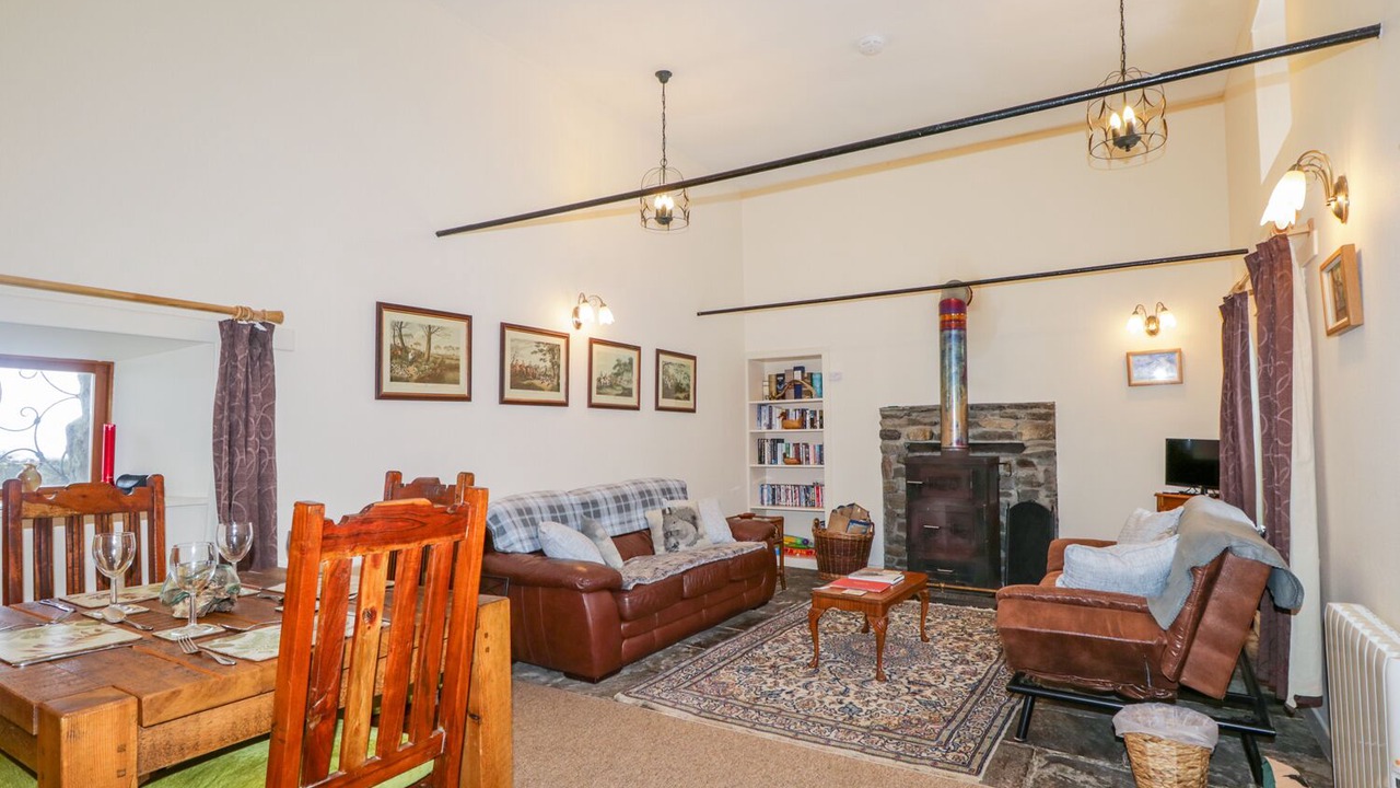 Photo of Others in Beauly