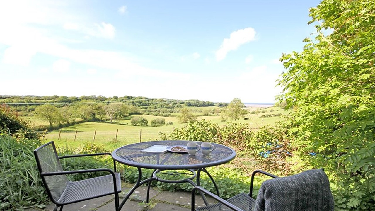 Photo of Patio Balcony in Pentraeth