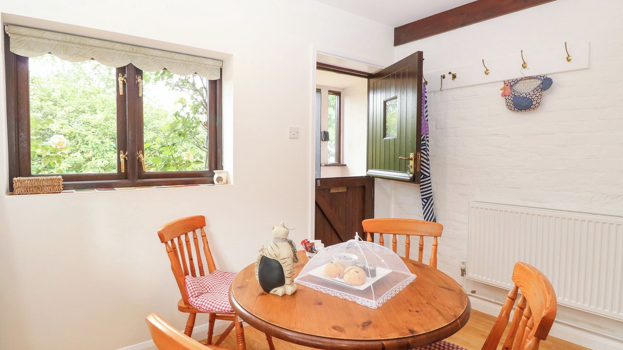 Photo of Others in Diss