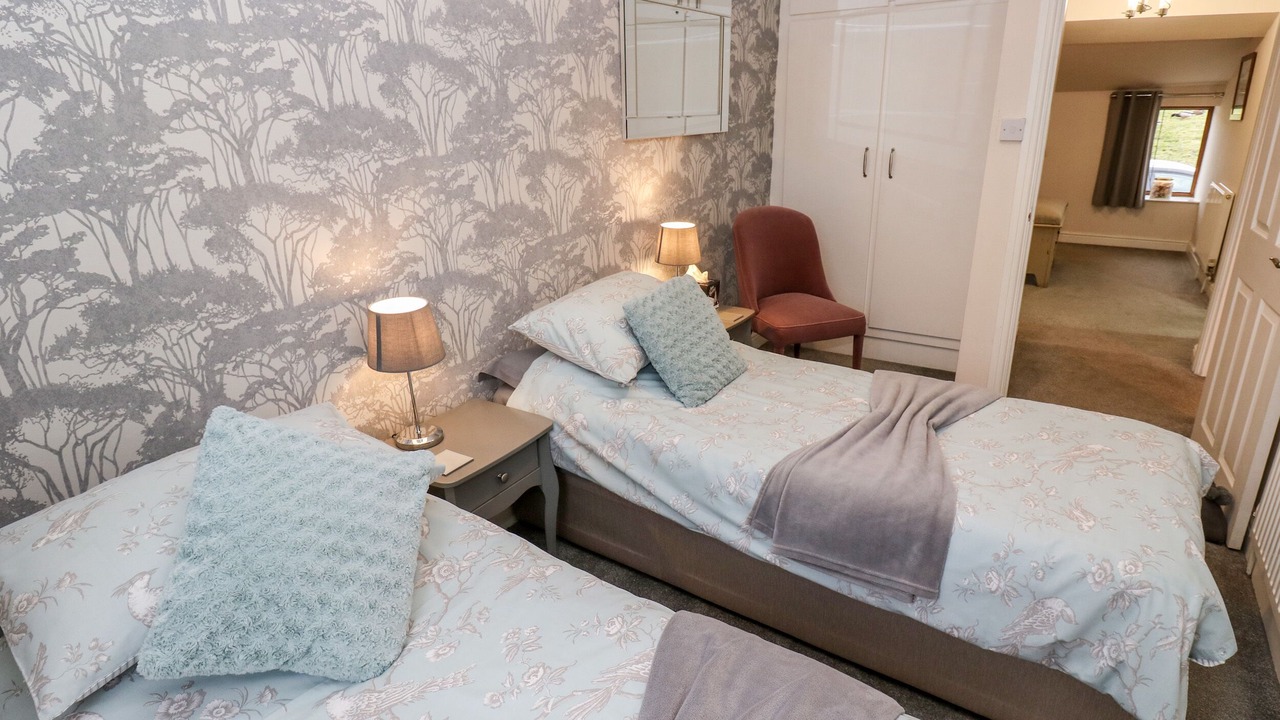 Photo of Others in Cartworth