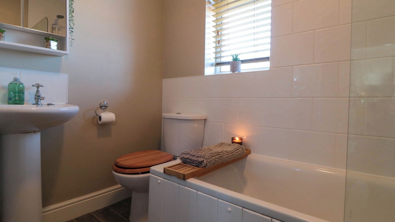 Photo of Bathroom in Ruswarp