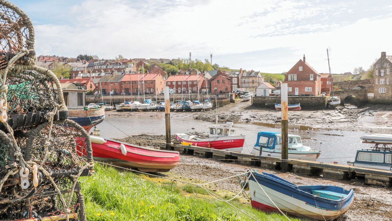 Photo of Others in Ruswarp