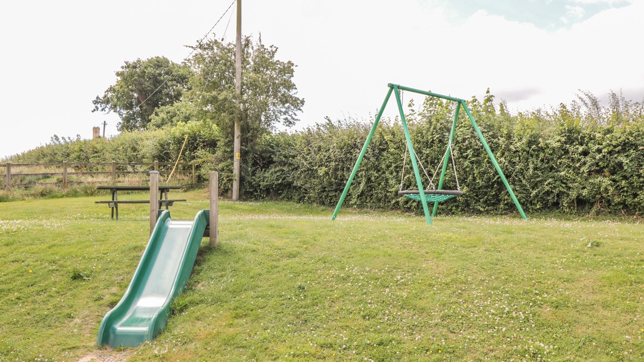 Photo of Others in Teigngrace