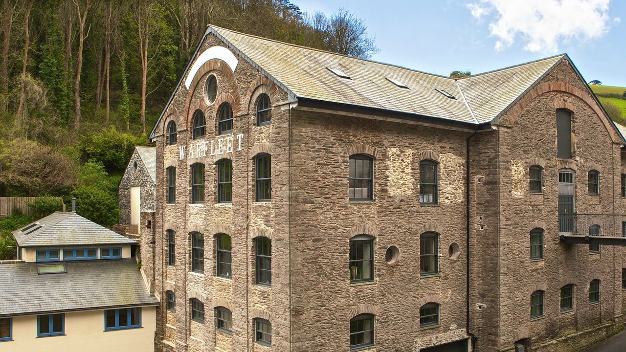 Photo of Others in Dartmouth