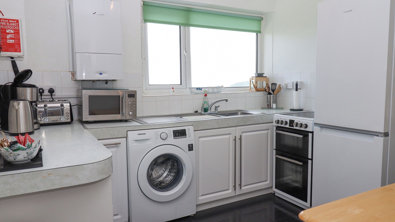 Photo of Kitchen in Babbacombe