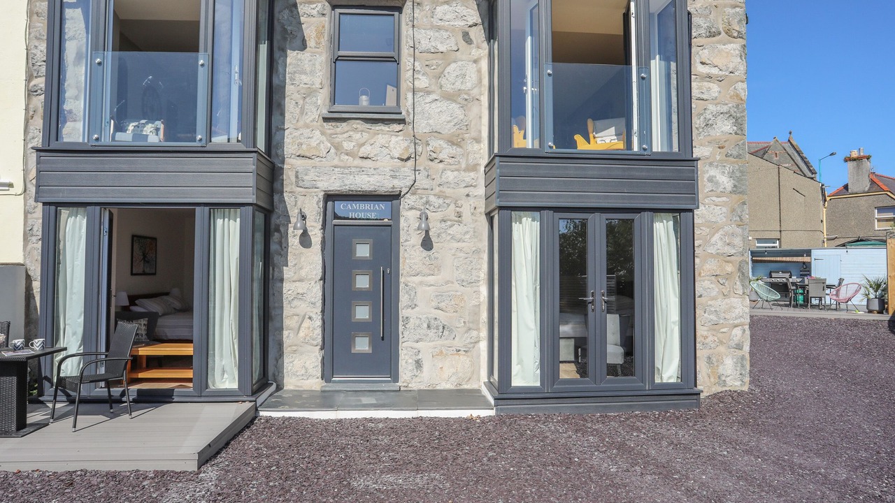 Photo of Others in Criccieth