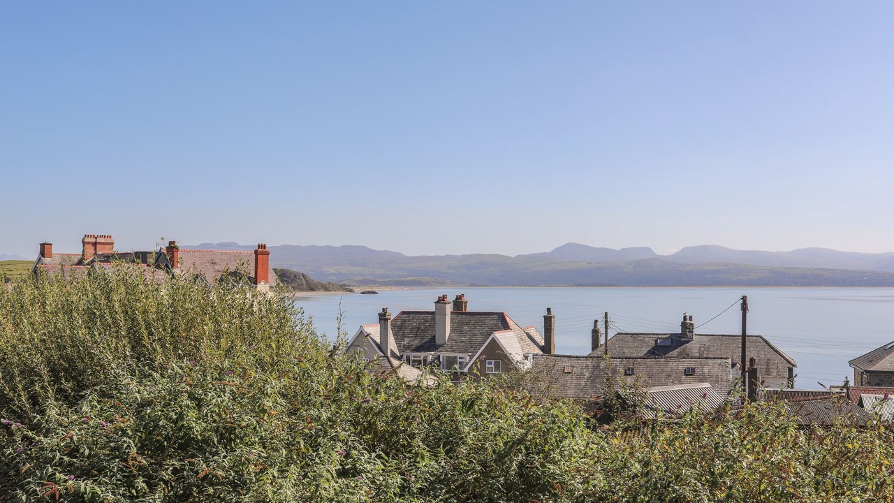 Photo of Others in Criccieth