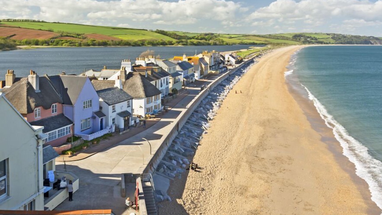 Photo of Others in Slapton