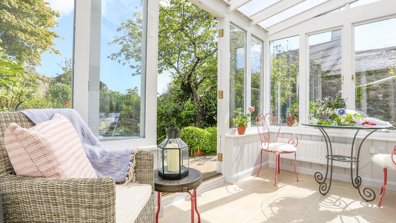 Photo of Patio Balcony in Slapton