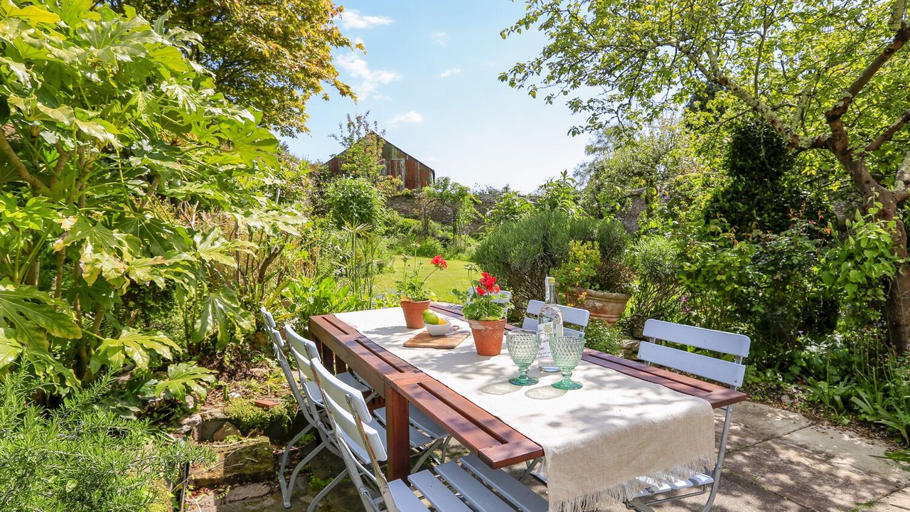 Photo of Others in Slapton