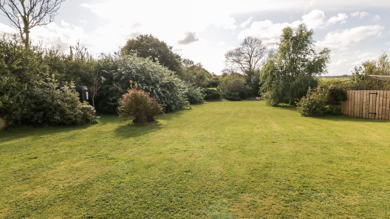 Photo of Others in Llangefni