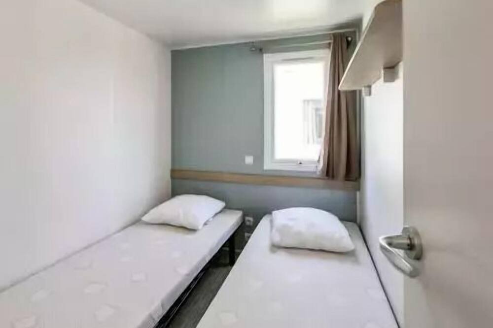 Photo of Bedroom in Angles