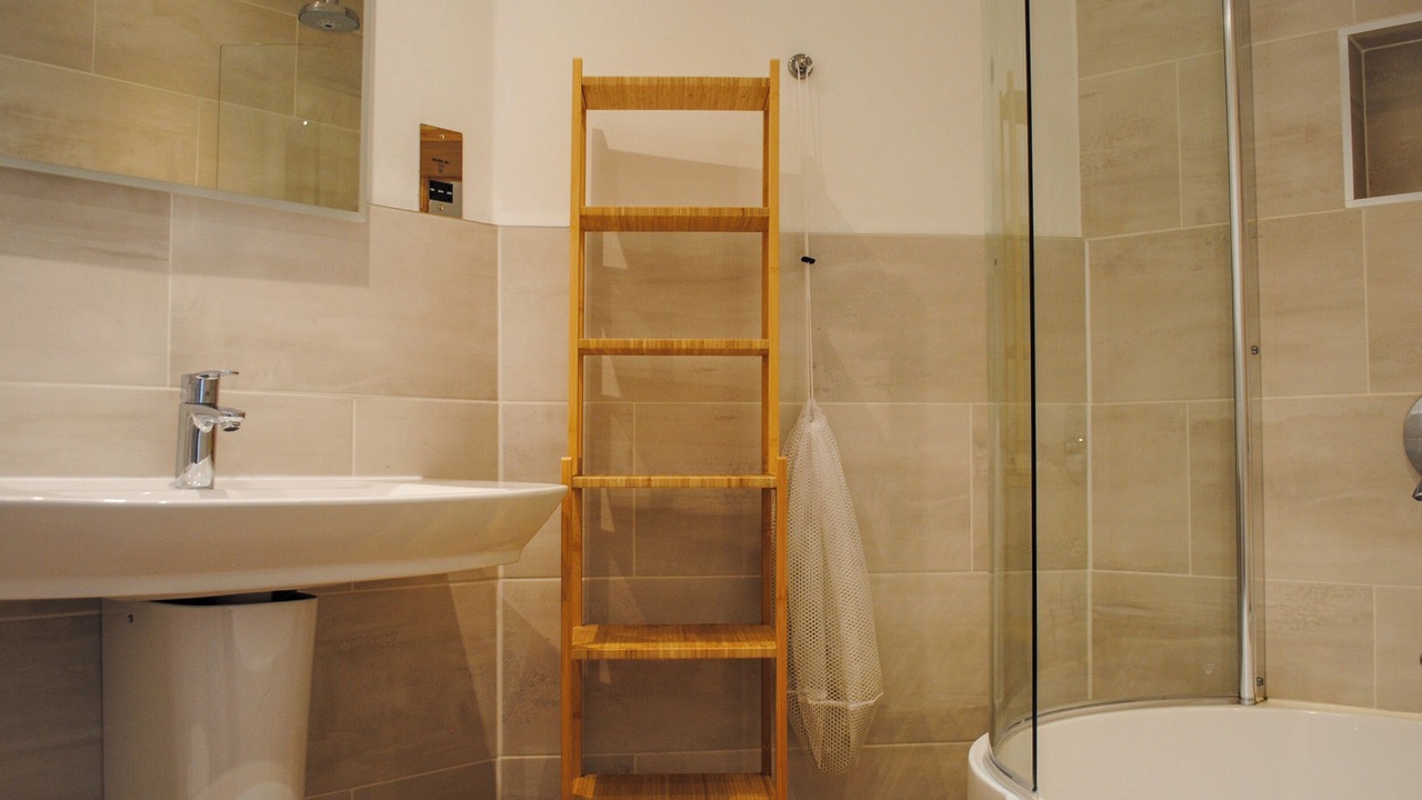 Photo of Bathroom in Salcombe