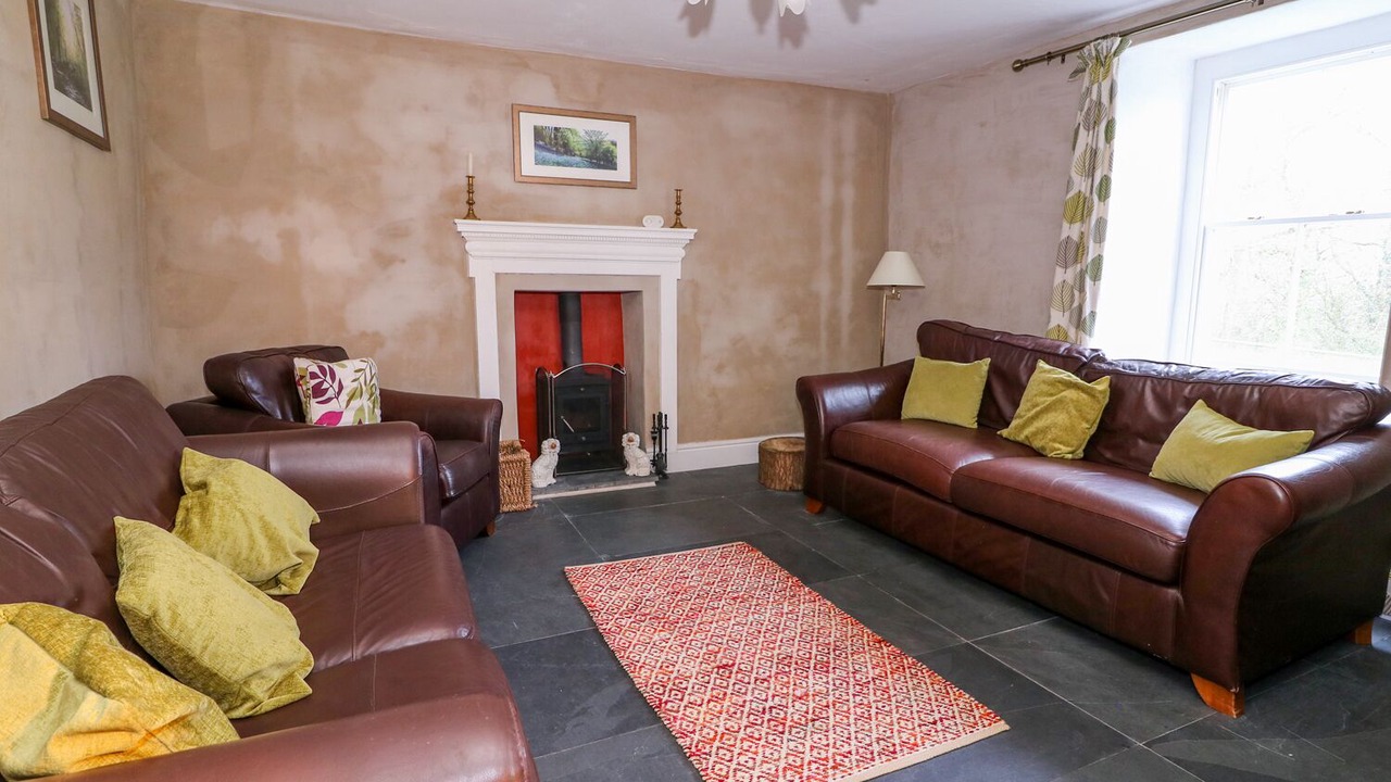 Photo of Others in Newcastle Emlyn