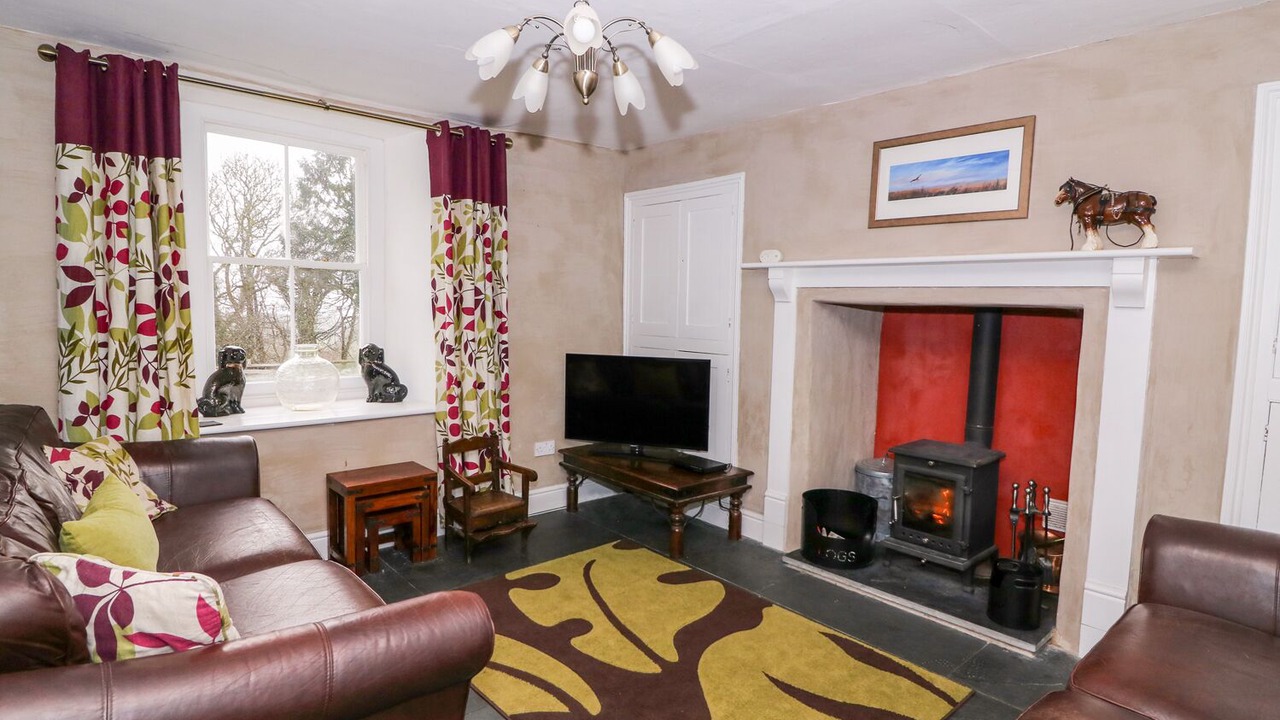 Photo of Others in Newcastle Emlyn