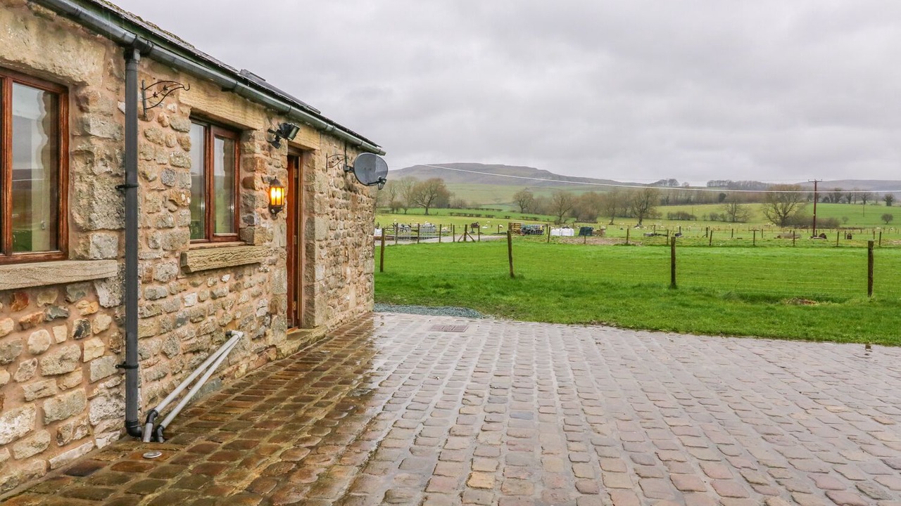 Photo of Others in Clapham