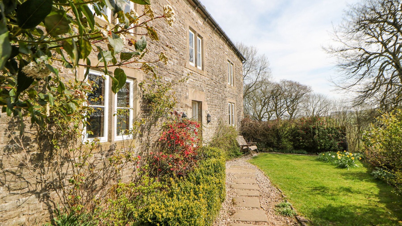 Photo of Outdoor in Newton Grange