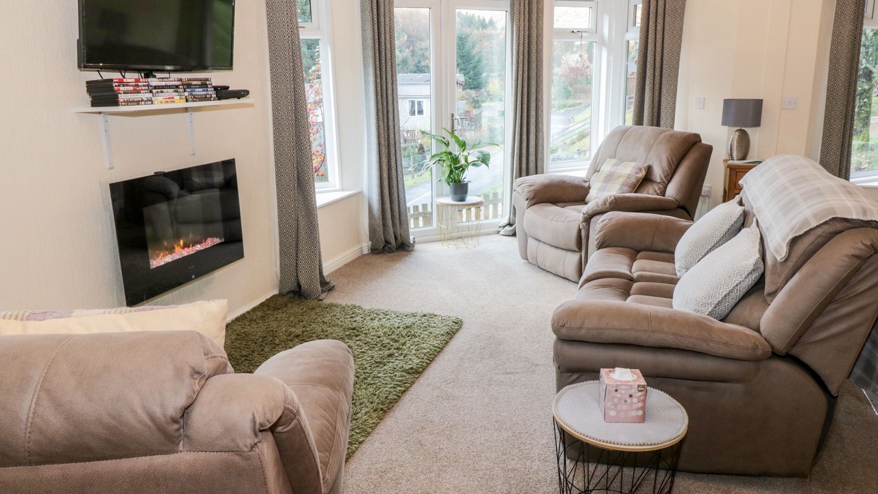 Photo of Others in Dollar