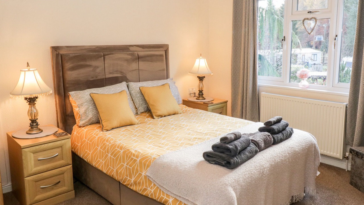 Photo of Others in Dollar