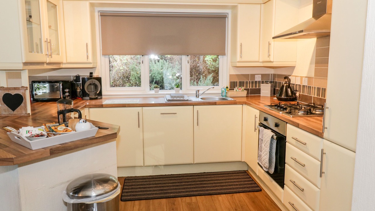 Photo of Others in Dollar