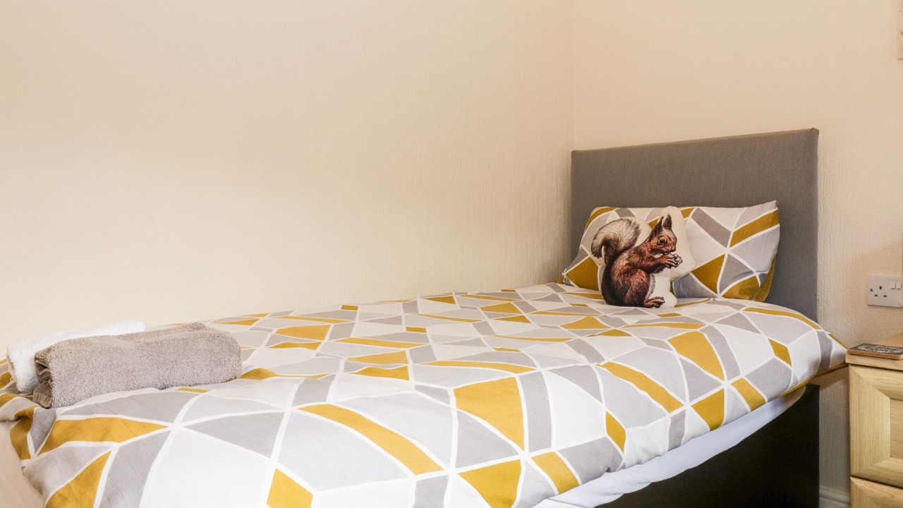 Photo of Others in Dollar