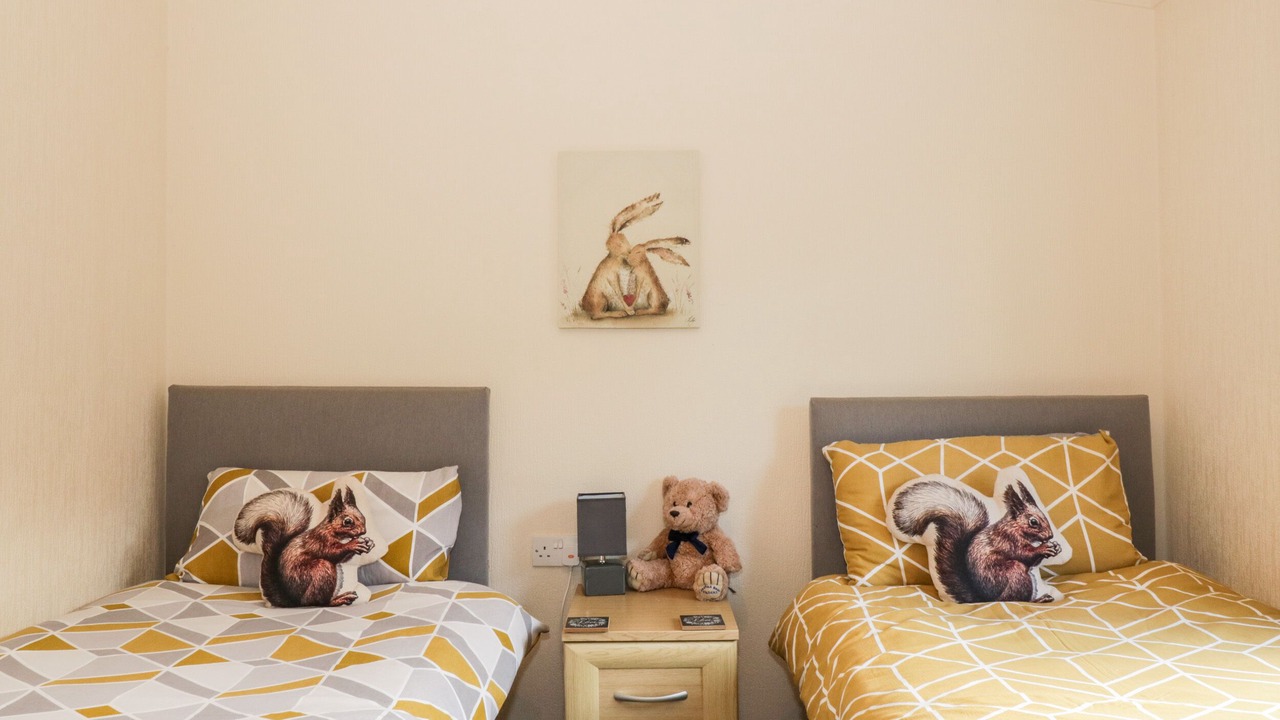 Photo of Others in Dollar