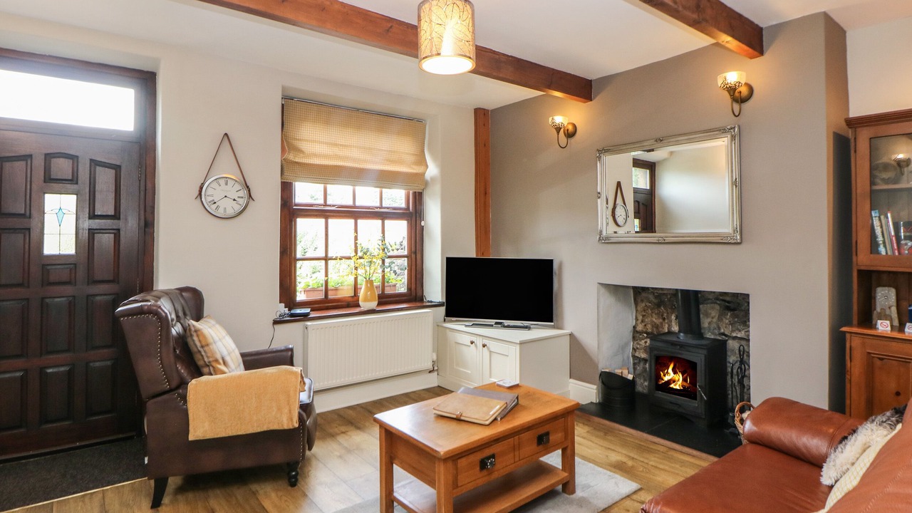 Photo of Livingroom in Buxton