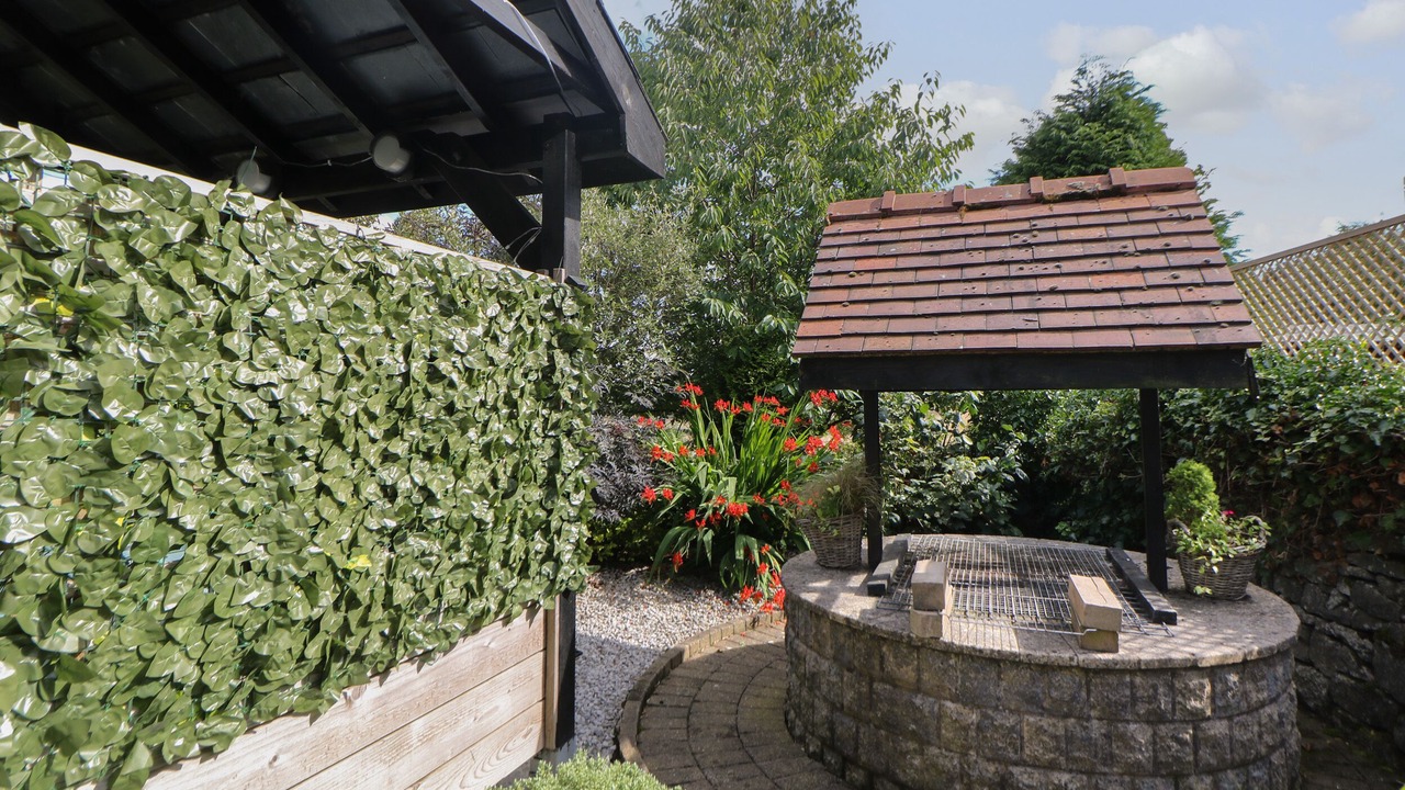 Photo of Others in Buxton