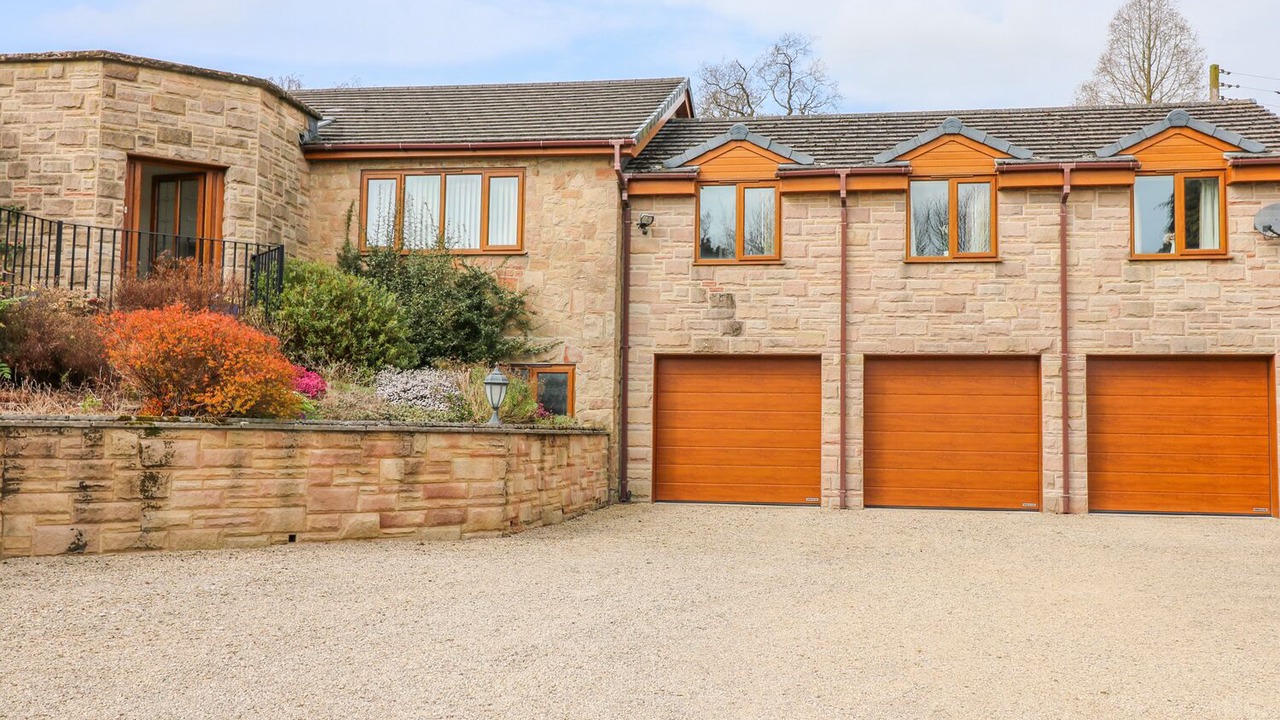 Photo of Others in Turnditch