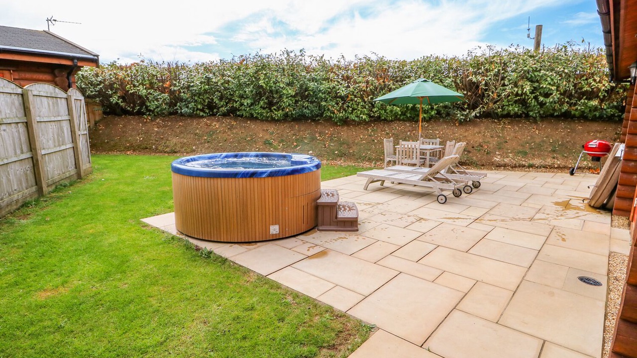 Photo of Others in Castle Bytham