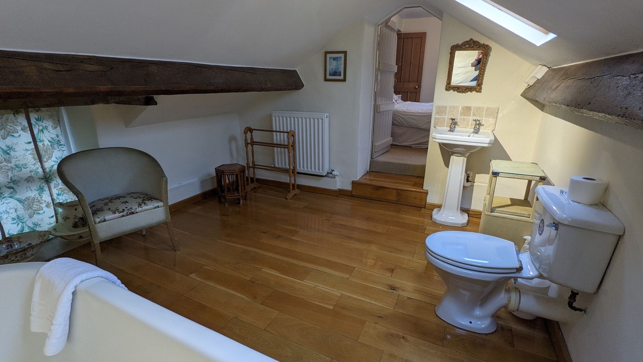 Photo of Bathroom in Lowick