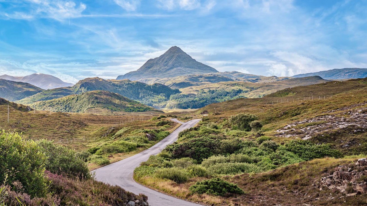 Photo of Others in Nostie