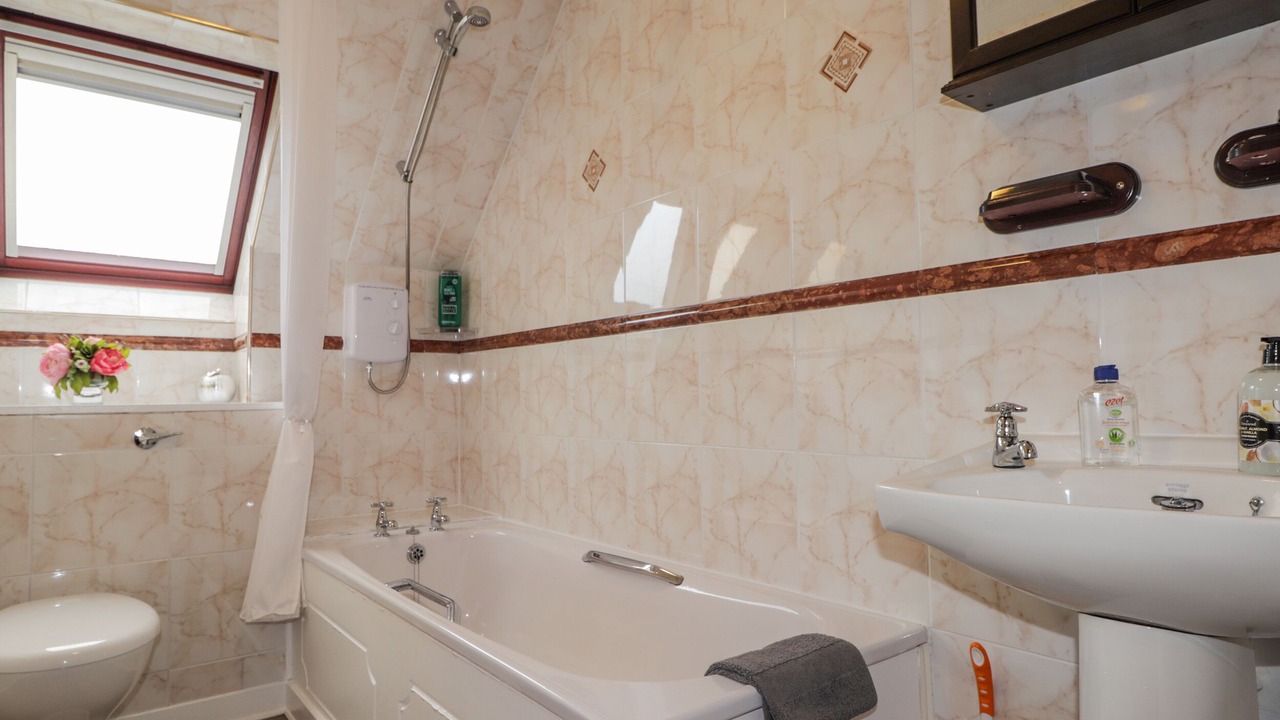 Photo of Bathroom in Nostie