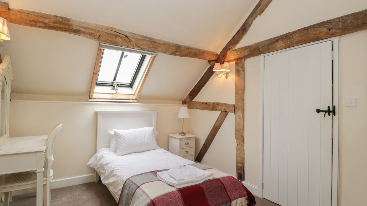 Photo of Others in Westbrook Court