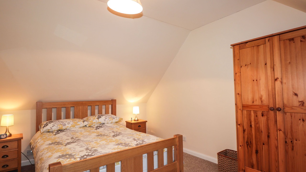 Photo of Others in Nostie