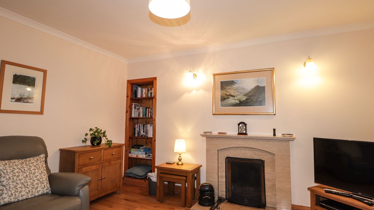 Photo of Others in Nostie