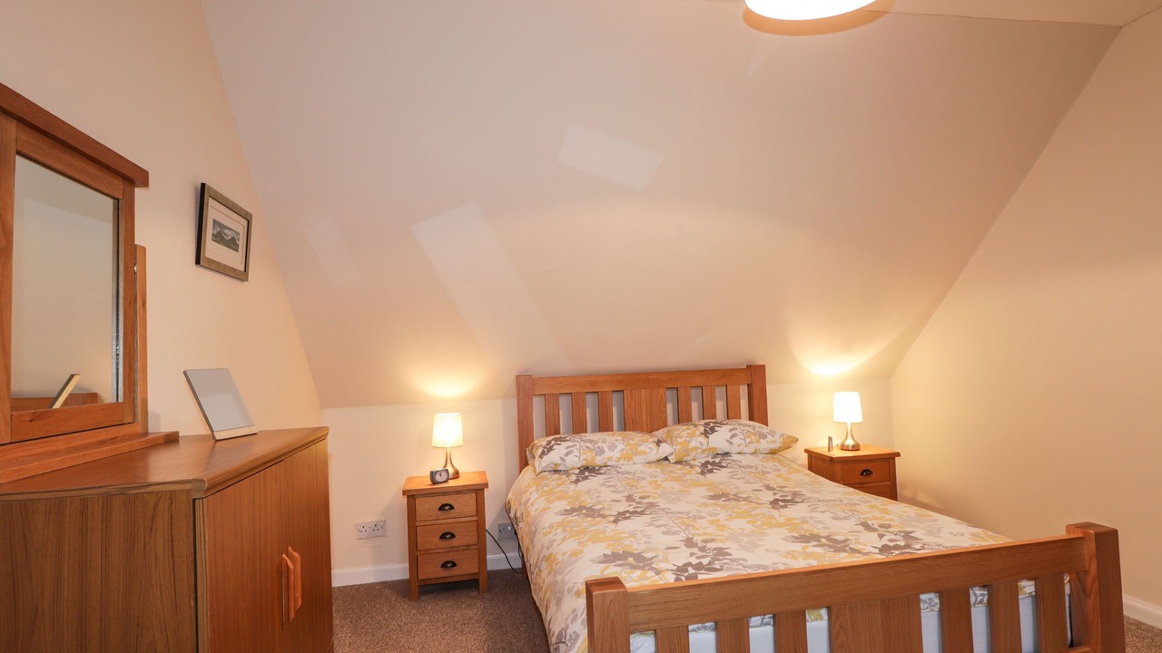 Photo of Others in Nostie