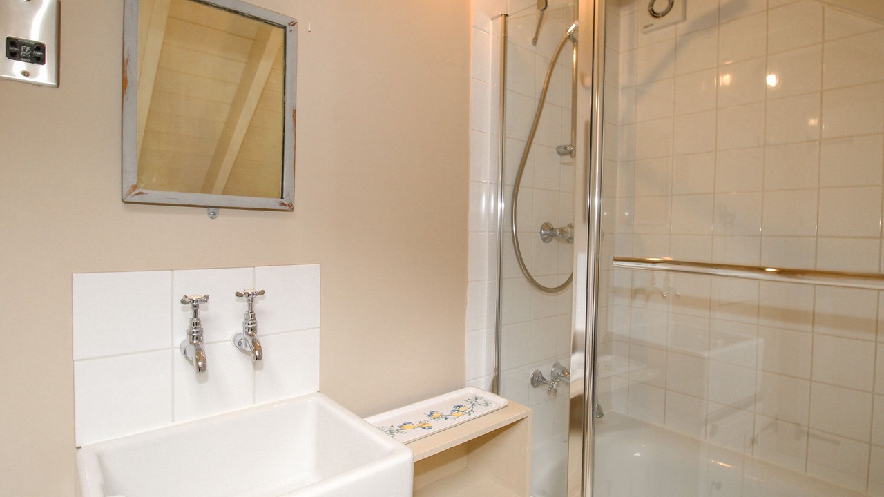 Photo of Bathroom in Piddlehinton