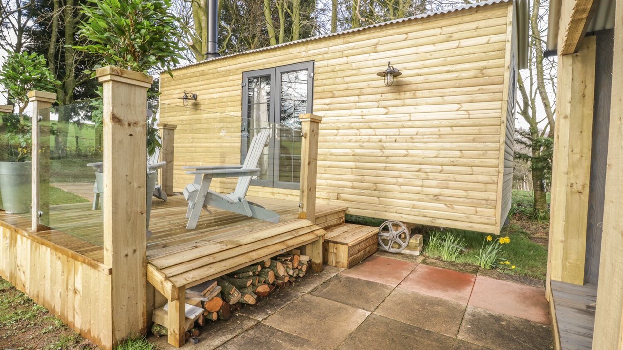 Photo of Patio Balcony in Wing
