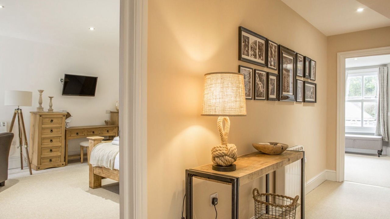 Photo of Others in Lynton