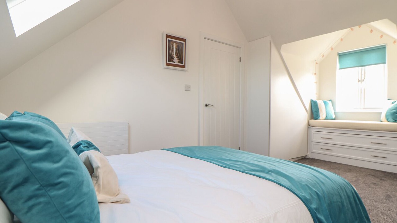 Photo of Others in Mullion