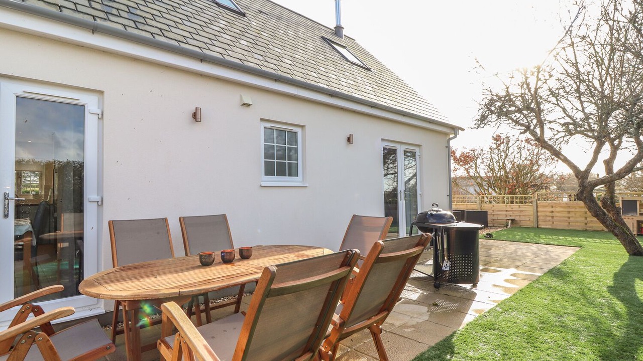 Photo of Others in Mullion