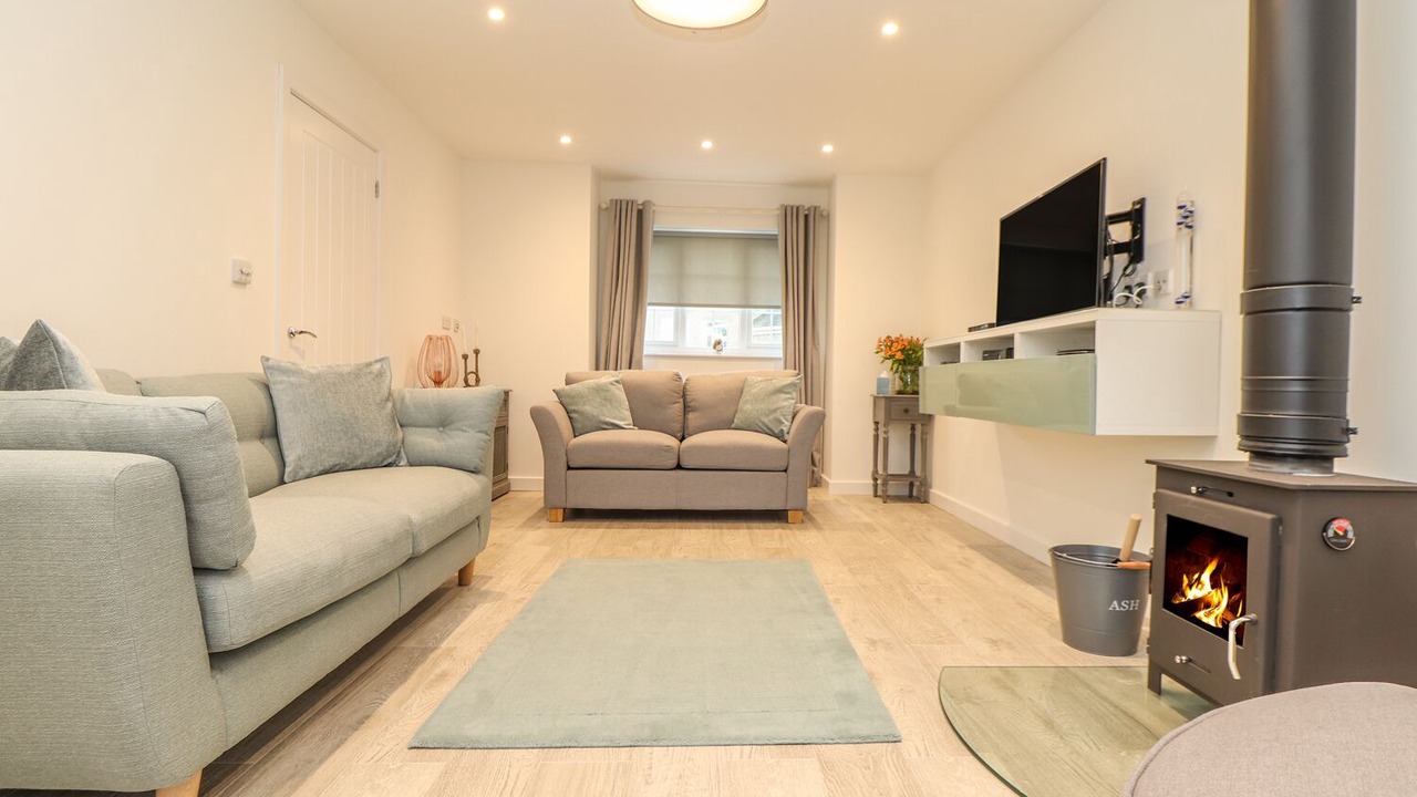 Photo of Others in Mullion