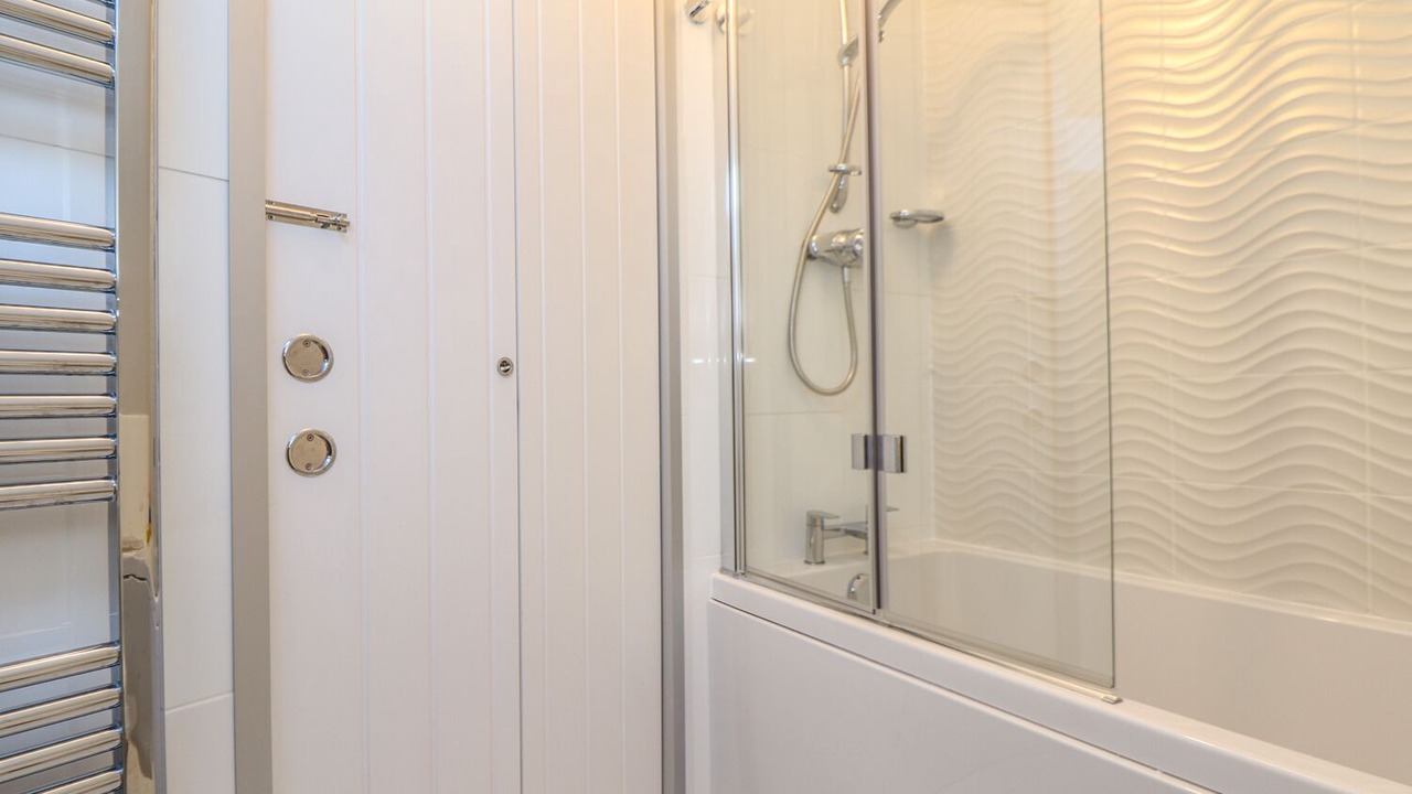 Photo of Others in Mullion