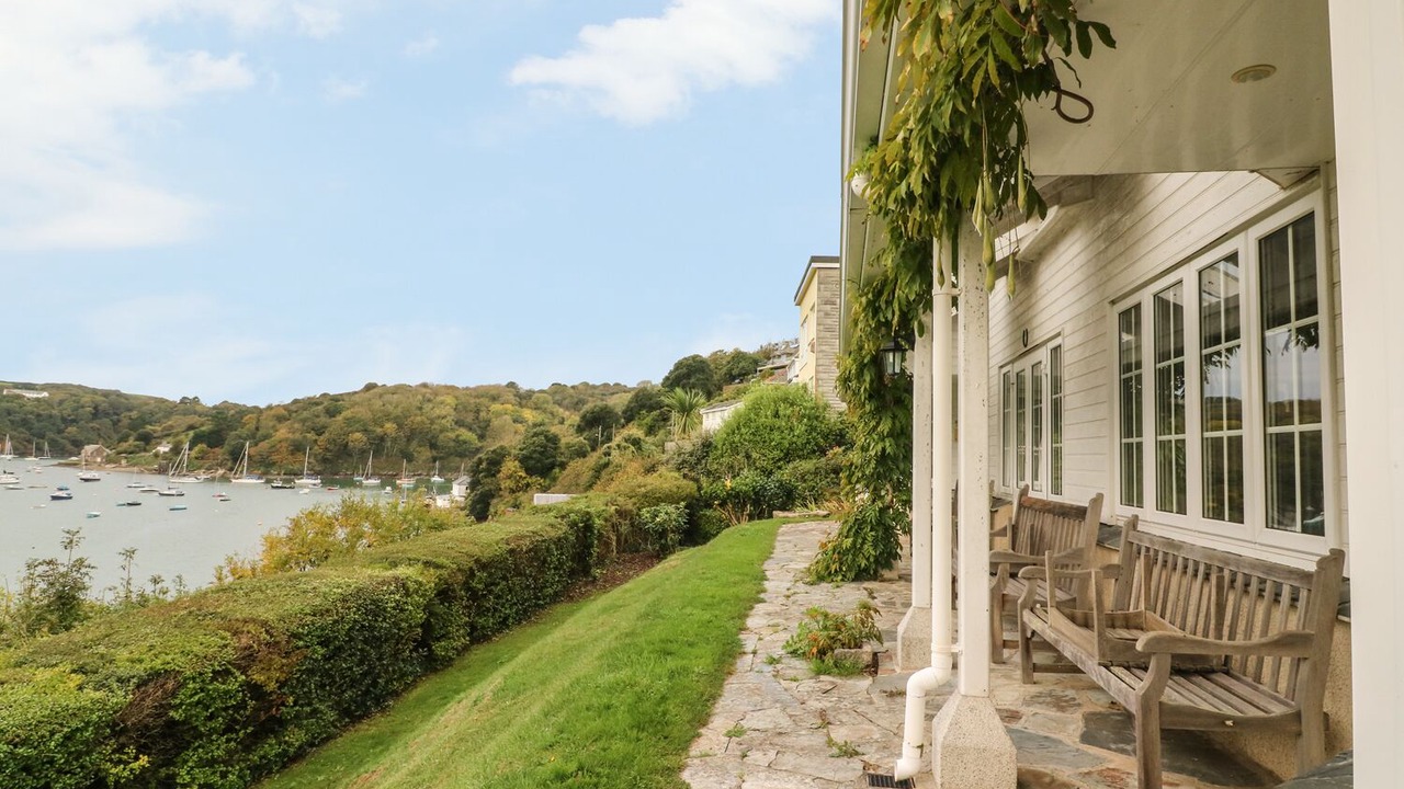 Photo of Others in Newton Ferrers