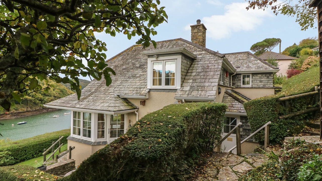 Photo of Others in Newton Ferrers