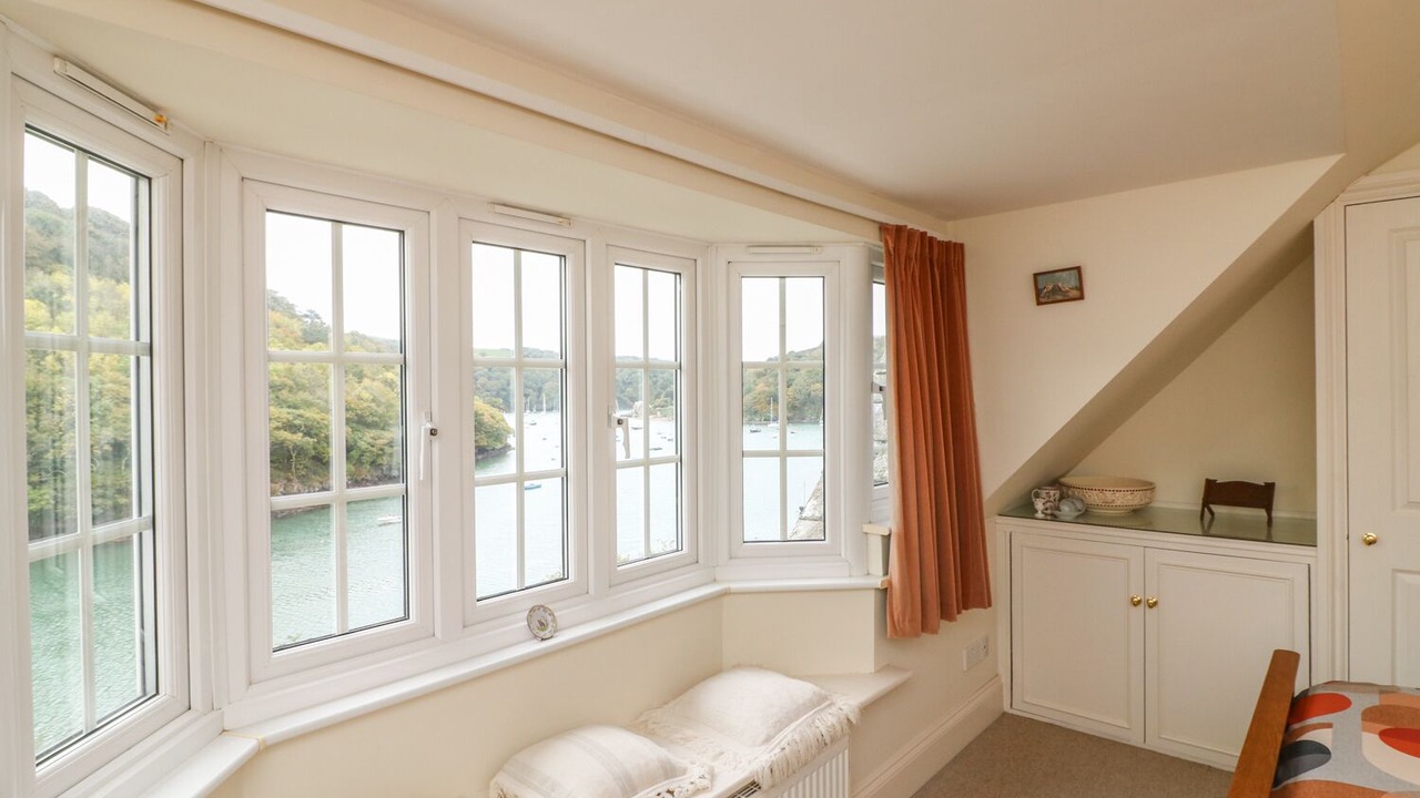 Photo of Others in Newton Ferrers