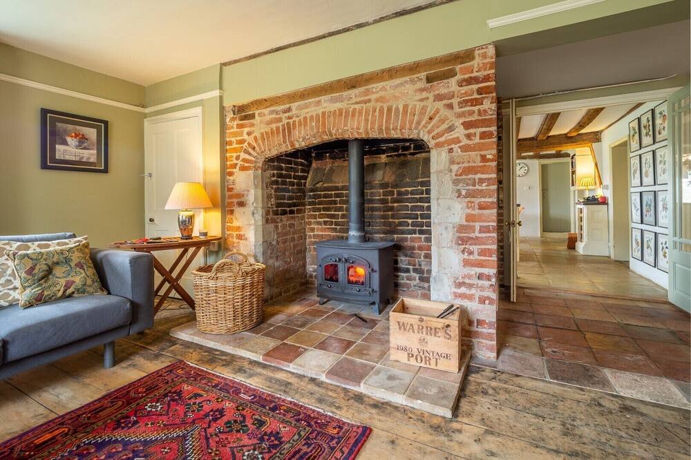 Photo of Livingroom in Eye